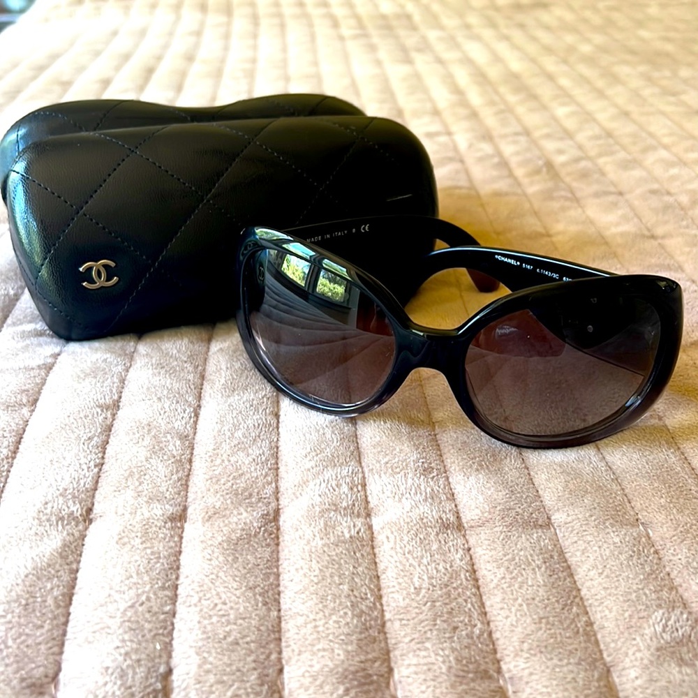 Vintage CHANEL sunglasses